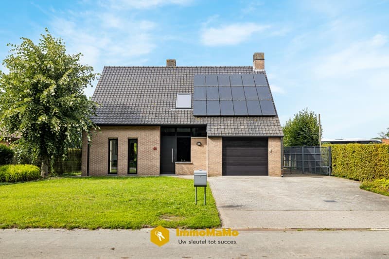 VERKOCHT OP 1e BEZOEKDAG - WONING MET GARAGE TE KOOP IN WACHTEBEKE – foto 2
