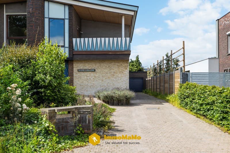 VERKOCHT - RUIME WONING MET PRAKTIJKRUIMTE OF KANGOEROEWONING TE KOOP IN WACHTEBEKE – foto 2