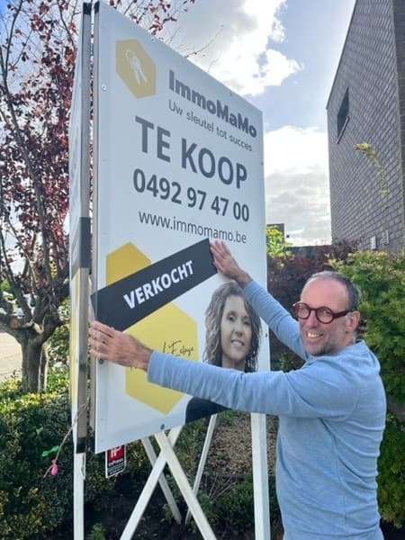 VERKOCHT - HUIS MET GARAGE EN TUIN TE KOOP IN WACHTEBEKE – foto 1