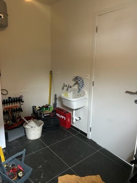 HUIS MET CARPORT EN TUIN TE HUUR IN MOERBEKE – foto 5