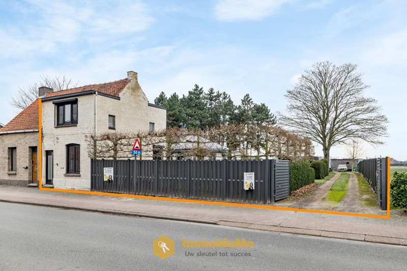 VERKOCHT - WONING MET TUIN TE KOOP IN WACHTEBEKE – foto 1