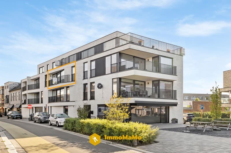 VERKOCHT - APPARTEMENT MET GARAGEBOX TE KOOP IN WACHTEBEKE – foto 1