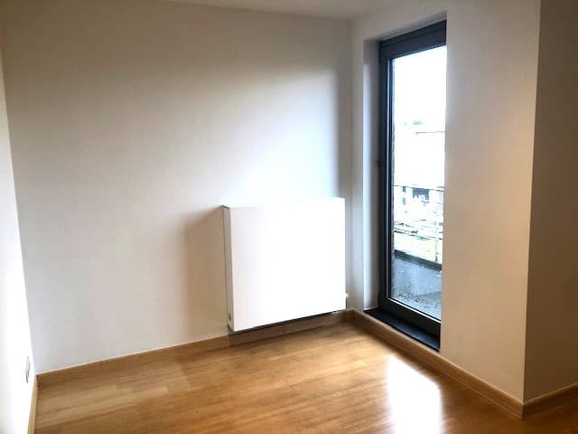 Eén slaapkamer appartement in centrum – foto 3