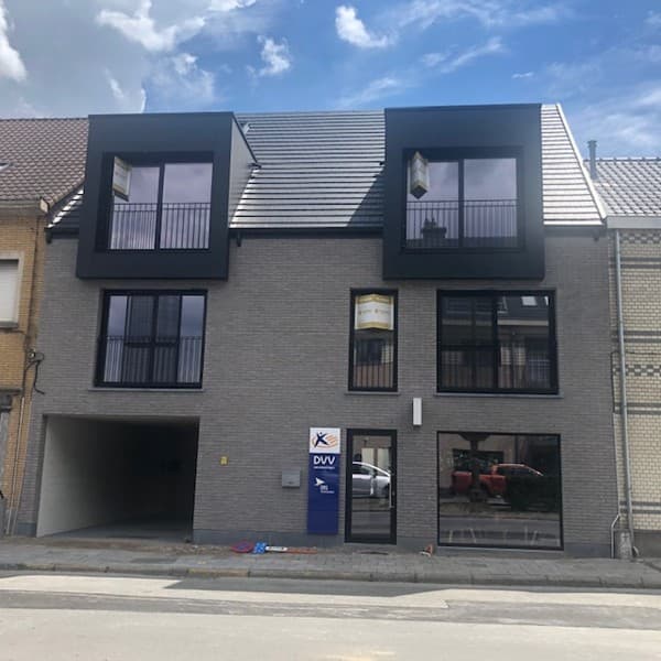 In centrum gelegen 1-slaapkamer duplex nieuwbouwappartement met balkon. – foto 1