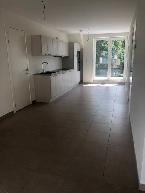 In centrum gelegen 1-slaapkamer duplex nieuwbouwappartement met balkon. – foto 4