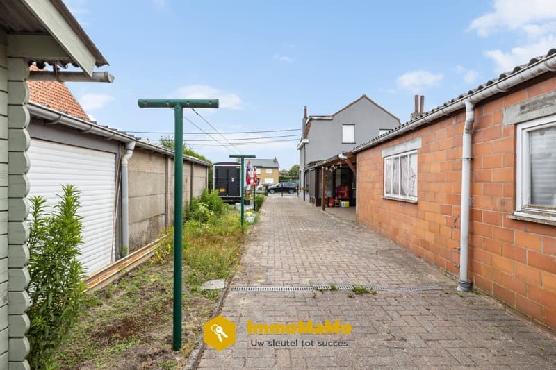 OPTIE - WONING MET 4 GARAGES & GROTE OPSLAGRUIMTE/HANGAAR IN WACHTEBEKE (LOCHRISTI) – foto 5